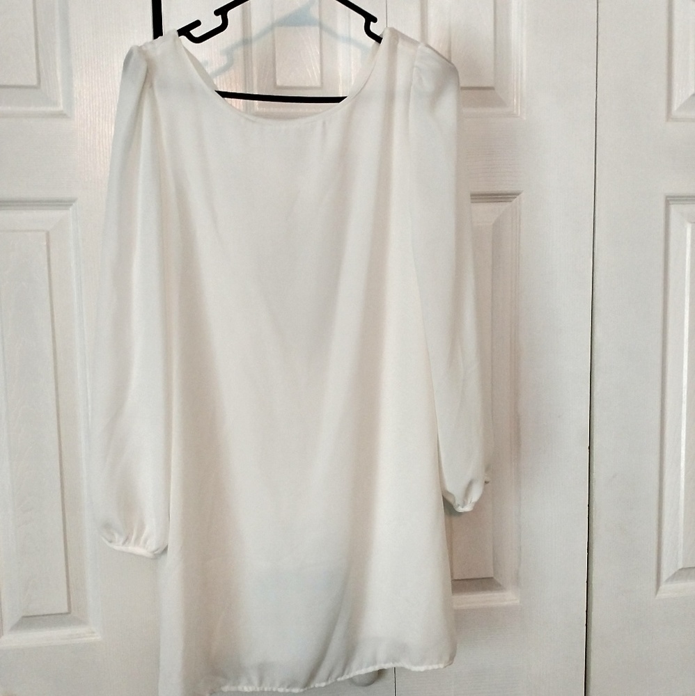 White Crossback Shift Dress 👗